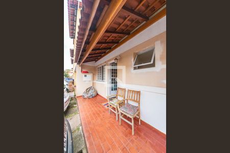 Casa de condomínio à venda com 72m², 2 quartos e 2 vagas Casa de condomínio à venda com 72m², 2 quartos e 2 vagasVaranda