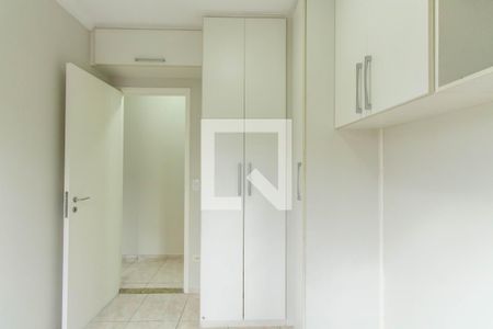 Quarto 1 de apartamento à venda com 2 quartos, 49m² em Vila Carmosina, São Paulo