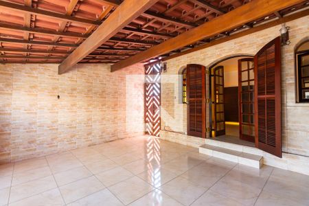 Casa à venda com 234m², 2 quartos e 2 vagas Casa à venda com 234m², 2 quartos e 2 vagasSacada da Suíte 1