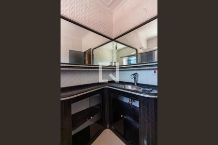 Casa à venda com 234m², 2 quartos e 2 vagas Casa à venda com 234m², 2 quartos e 2 vagasBanheiro da Suíte 1