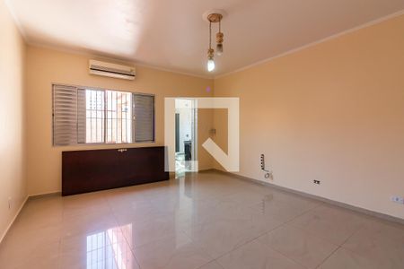 Casa à venda com 234m², 2 quartos e 2 vagas Casa à venda com 234m², 2 quartos e 2 vagasSuíte 2