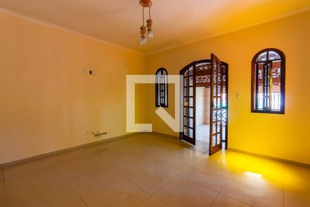 Suíte 1 de casa à venda com 2 quartos, 234m² em Vila Yara, Osasco