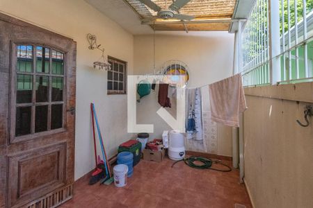 Casa à venda com 215m², 4 quartos e 3 vagasÁrea de Serviço