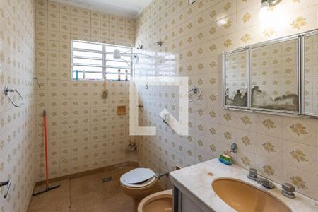 Casa à venda com 215m², 4 quartos e 3 vagasBanheiro Social