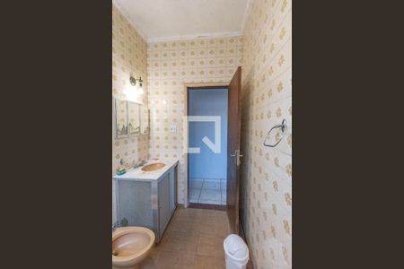 Casa à venda com 215m², 4 quartos e 3 vagasBanheiro Social