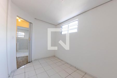 Quarto 3 de apartamento para alugar com 4 quartos, 120m² em Vila Ivone, São Paulo