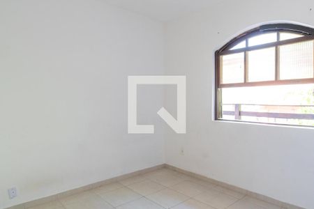 Casa à venda com 120m², 3 quartos e sem vaga Casa à venda com 120m², 3 quartos e sem vagaQuarto 2