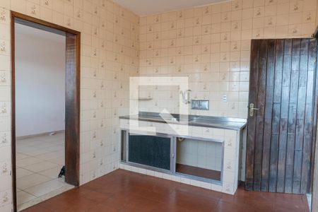 Casa à venda com 120m², 3 quartos e sem vaga Casa à venda com 120m², 3 quartos e sem vagaCozinha