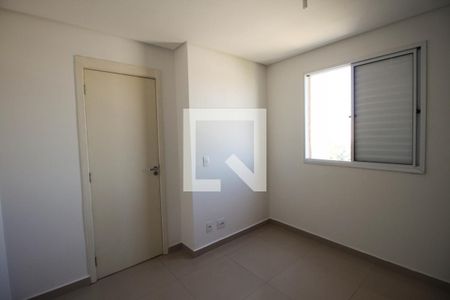 Quarto 2 de apartamento para alugar com 2 quartos, 60m² em Vila Independência, São Paulo