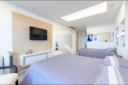 Apartamento à venda com 321m², 4 quartos e 3 vagasSuite 4