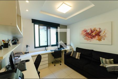 Apartamento à venda com 321m², 4 quartos e 3 vagasSuite 3