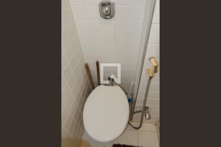 Apartamento para alugar com 96m², 3 quartos e 2 vagasBanheiro de Serviço