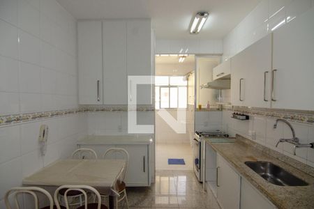 Apartamento para alugar com 96m², 3 quartos e 2 vagasCozinha