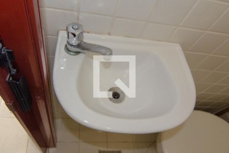 Apartamento para alugar com 96m², 3 quartos e 2 vagasBanheiro de Serviço