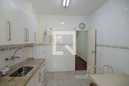 Apartamento para alugar com 96m², 3 quartos e 2 vagasCozinha