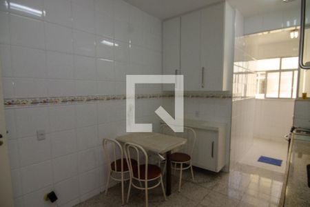 Apartamento para alugar com 96m², 3 quartos e 2 vagasCozinha