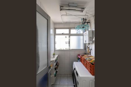 Apartamento à venda com 58m², 2 quartos e 1 vagaÁrea de Serviço
