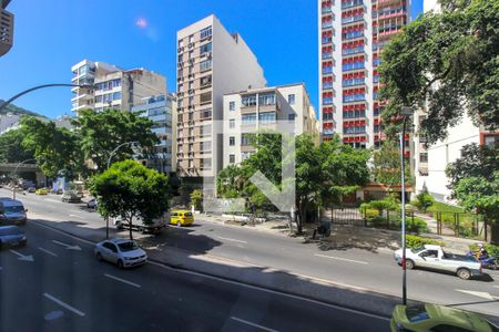 Vista da Sala de apartamento à venda com 4 quartos, 175m² em Laranjeiras, Rio de Janeiro