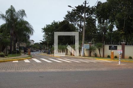 Apartamento para alugar com 55m², 2 quartos e 1 vagaFachada