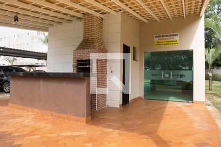 Apartamento para alugar com 55m², 2 quartos e 1 vagaÁrea comum - churrasqueira e entrada do salão de festas
