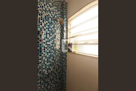 Apartamento à venda com 96m², 3 quartos e 2 vagasBanheiro suíte 