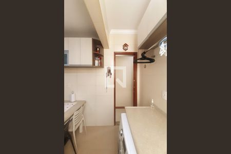 Apartamento à venda com 96m², 3 quartos e 2 vagasCozinha