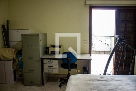 Casa à venda com 202m², 4 quartos e 3 vagasQuarto 2