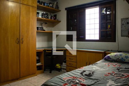 Casa à venda com 202m², 4 quartos e 3 vagasQuarto 1