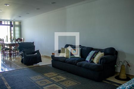 Sala de casa à venda com 4 quartos, 202m² em Jabaquara, São Paulo