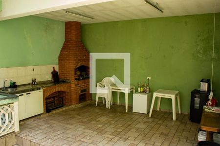 Casa à venda com 202m², 4 quartos e 3 vagasQuintal