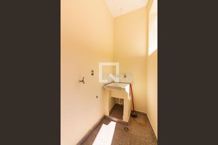 Casa para alugar com 40m², 1 quarto e sem vagaÁrea de Serviço 