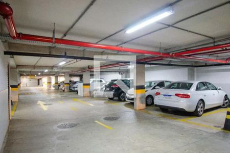 Apartamento para alugar com 50m², 1 quarto e 1 vaga Apartamento para alugar com 50m², 1 quarto e 1 vagaGaragem