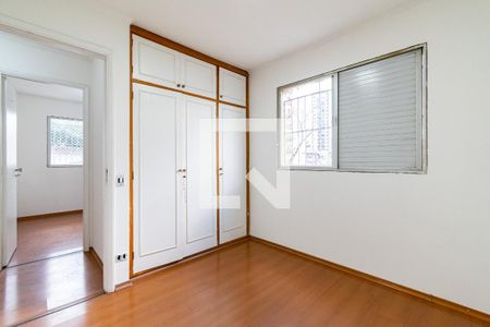 Apartamento à venda com 80m², 3 quartos e 1 vagaQuarto 1
