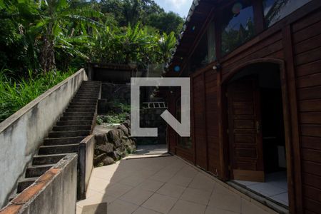 Casa à venda com 2700m², 4 quartos e 5 vagasVaranda