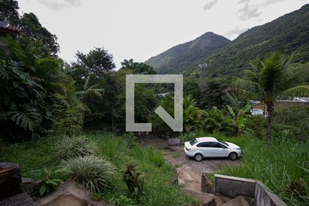 Casa à venda com 2700m², 4 quartos e 5 vagasVista 