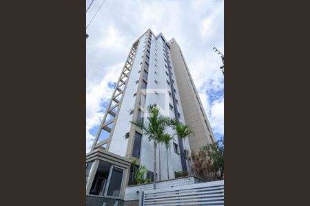 Apartamento para alugar com 85m², 3 quartos e 2 vagas Apartamento para alugar com 85m², 3 quartos e 2 vagasFachada do prédio