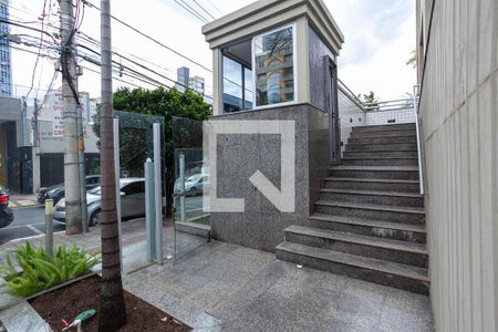 Apartamento para alugar com 85m², 3 quartos e 2 vagas Apartamento para alugar com 85m², 3 quartos e 2 vagasEntrada