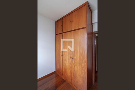 Apartamento para alugar com 85m², 3 quartos e 2 vagas Apartamento para alugar com 85m², 3 quartos e 2 vagasQuarto 1