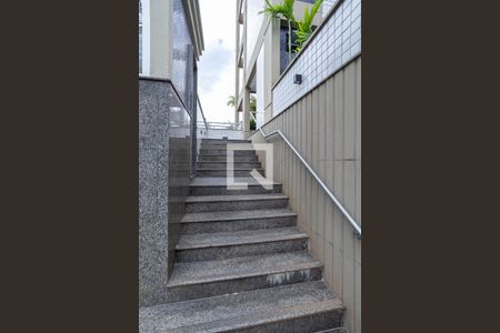 Apartamento para alugar com 85m², 3 quartos e 2 vagas Apartamento para alugar com 85m², 3 quartos e 2 vagasEntrada