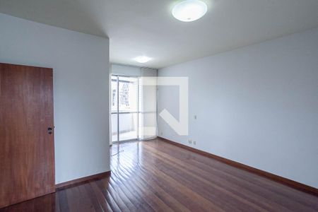Apartamento para alugar com 85m², 3 quartos e 2 vagas Apartamento para alugar com 85m², 3 quartos e 2 vagasSala