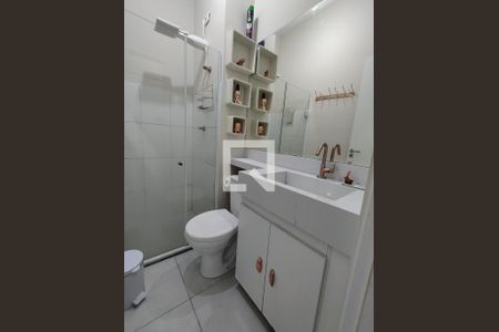 Apartamento à venda com 36m², 2 quartos e sem vagaBanheiro e Armários