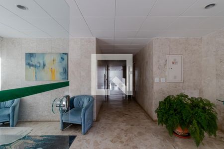 Apartamento à venda com 96m², 3 quartos e 1 vagaHall Social 