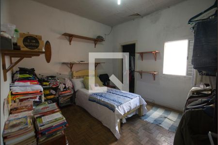 Casa à venda com 200m², 2 quartos e 2 vagasQuarto 2