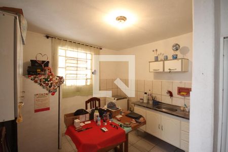 Casa à venda com 600m², 4 quartos e 2 vagasCozinha casa 2