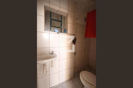 Casa à venda com 600m², 4 quartos e 2 vagasBanheiro Casa 2