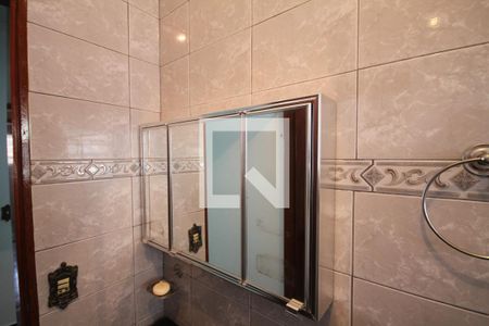 Casa à venda com 600m², 4 quartos e 2 vagasSuíte 2