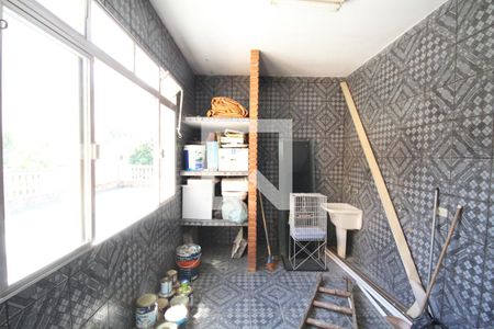 Casa à venda com 600m², 4 quartos e 2 vagasQuarto Quintal