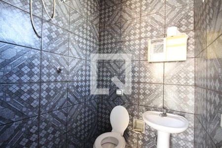 Casa à venda com 600m², 4 quartos e 2 vagasBanheiro Quintal