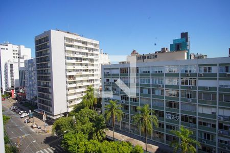 Quarto Suíte-Vista  de apartamento à venda com 3 quartos, 130m² em Independência, Porto Alegre