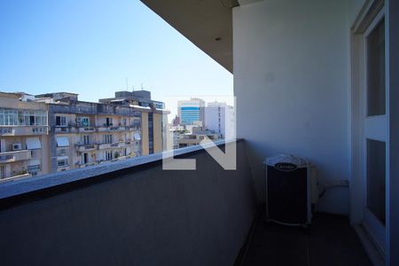 varanda de apartamento à venda com 3 quartos, 130m² em Independência, Porto Alegre